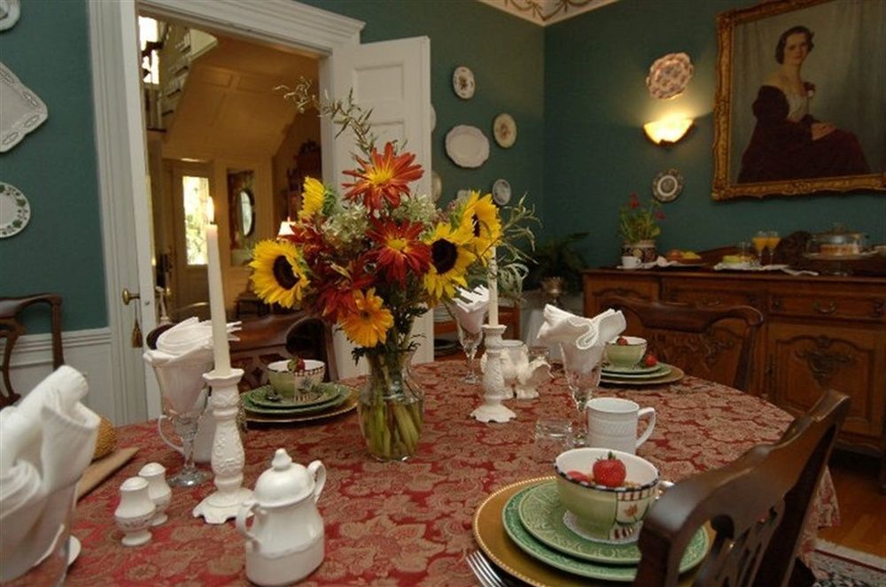 A B&B At The Edward Harris House Inn 로체스터 외부 사진