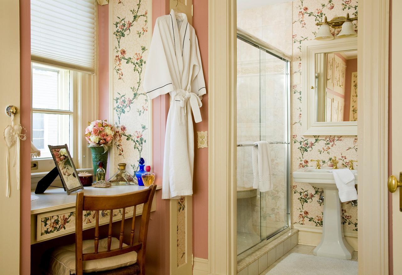 A B&B At The Edward Harris House Inn 로체스터 외부 사진