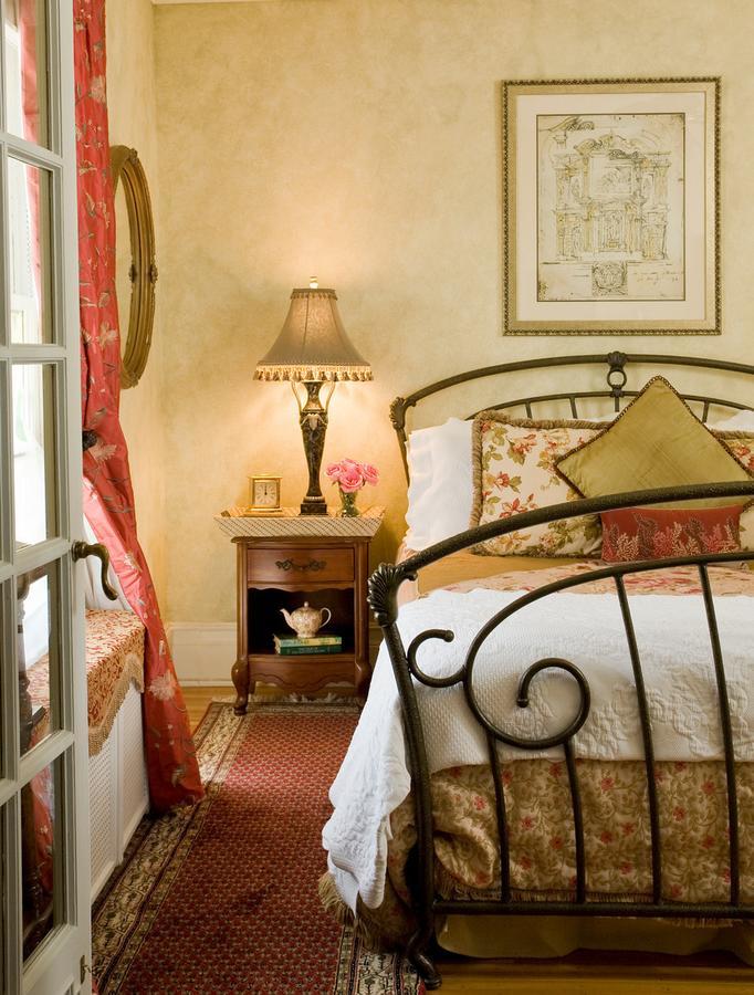 A B&B At The Edward Harris House Inn 로체스터 외부 사진