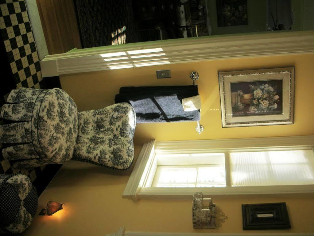 A B&B At The Edward Harris House Inn 로체스터 외부 사진